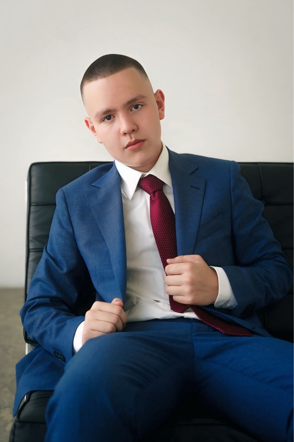 Александр
